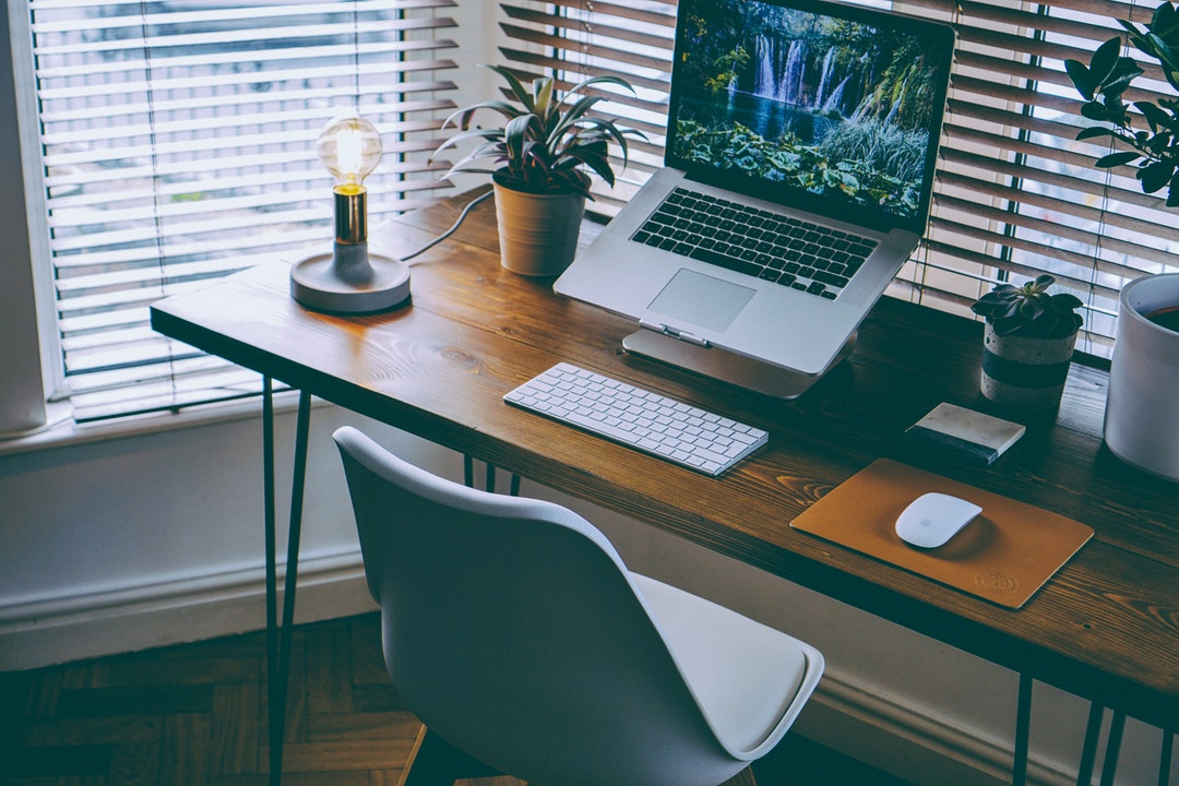 How to Set Up Your Best Work-From-Home Space